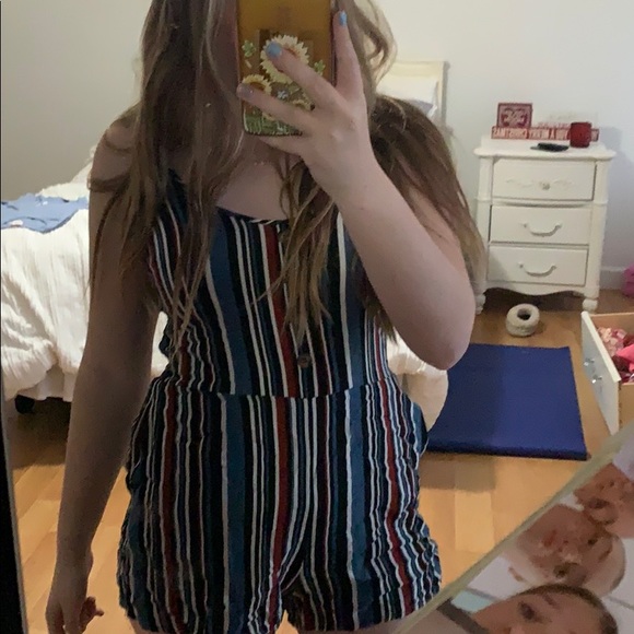 Patterned Romper - Picture 3 of 3